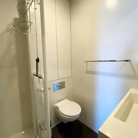 In Near The 아파트