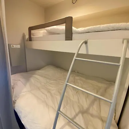 In Near The 아파트